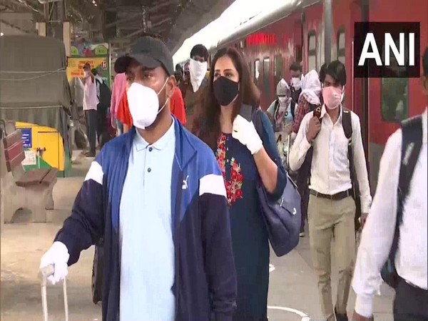 Visual from New Delhi Railway Station on Wednesday. Photo/ANI