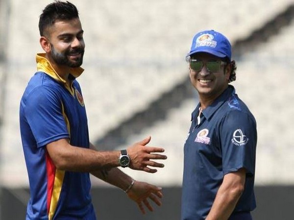 Virat Kohli (left) with Sachin Tendulkar (right) (Photo/ Sachin Tendulkar Twitter) 