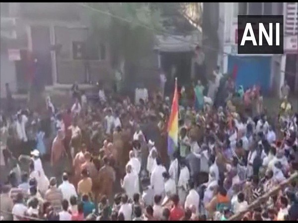 Visual from Sagar where a crowd gathered to welcome the Jain Monk on Tuesday. Photo/ANI