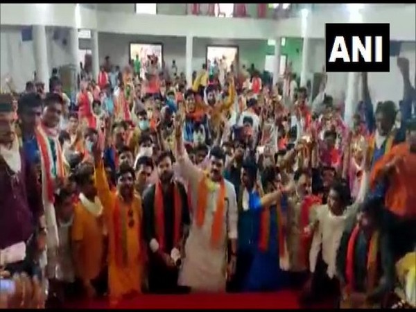 Visual from party joining programme of BJP in Madhya Pradesh's Sagar. [Photo/ANI]