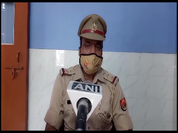 Dharmpal Singh, Station House Officer Nakhasa police station speaking to ANI on Sunday. (Photo/ANI)