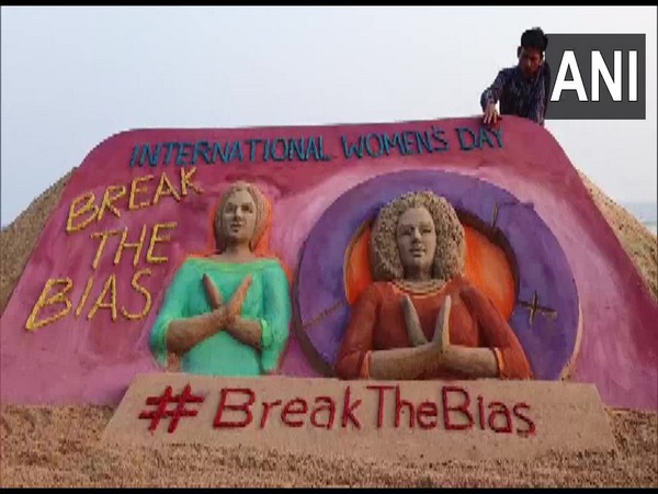 Sand sculpture on Women's Day (Photo/ANI)