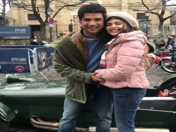 Actor Sanjana Sanghi with late actor Sushant Singh Rajput (Image Source: Instagram)