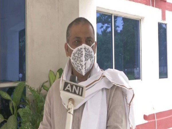 Minister for Water Resources in the Bihar government, Sanjay Kumar Jha, talking to ANI in Patna on Monday. [Photo/ANI]