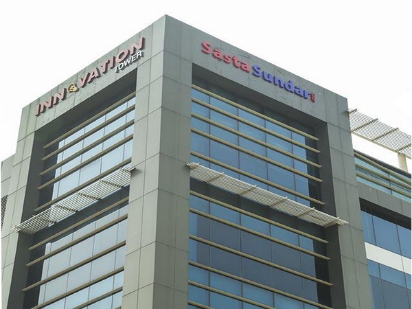 SastaSundar is supported by a network of independent pharmacies called Healthbuddies.