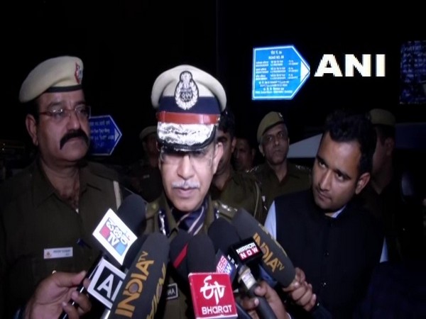 Delhi Police Special Commissioner, Crime, Satish Golcha speaking to media on Wednesday. Photo/ANI