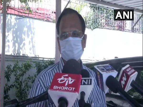 Delhi Health Minister Satyendar Jain speaking to reporters on Tuesday. Photo/ANI
