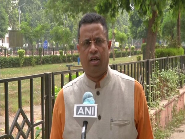 BJP MP Saumitra Khan speaking to ANI in New Delhi on Wednesday [Photo/ANI]