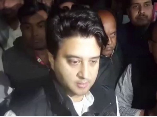 Congress leader Jyotiraditya Scindia speaking to media on Sunday. Photo/ANI