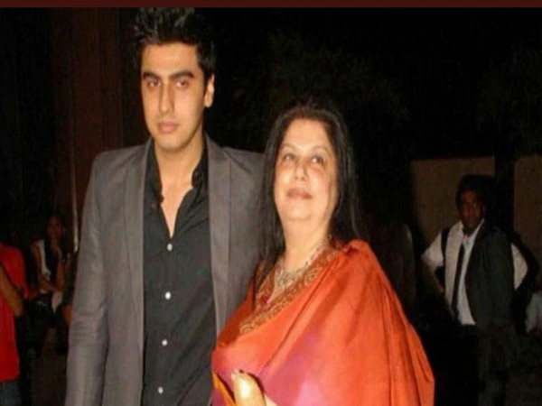 Arjun Kapoor with his late mother (Image source: Instagram)