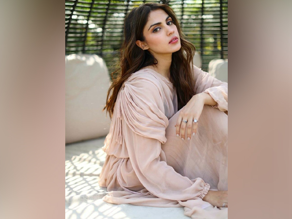 Rhea Chakraborty (Image source: Instagram)