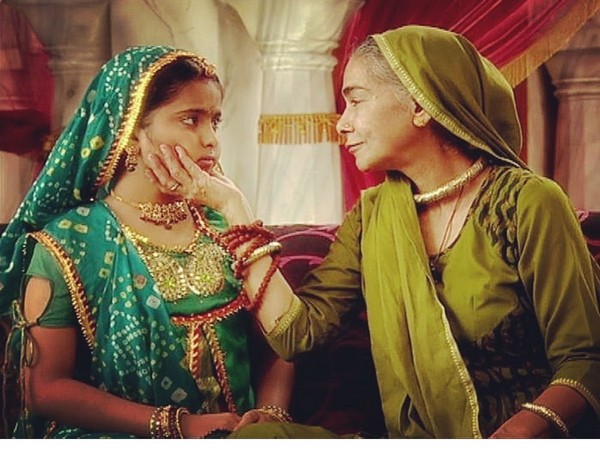 Still of late actor Surekha Sikri and Avika Gor from 'Balika Vadhu' (Image source: Instagram)