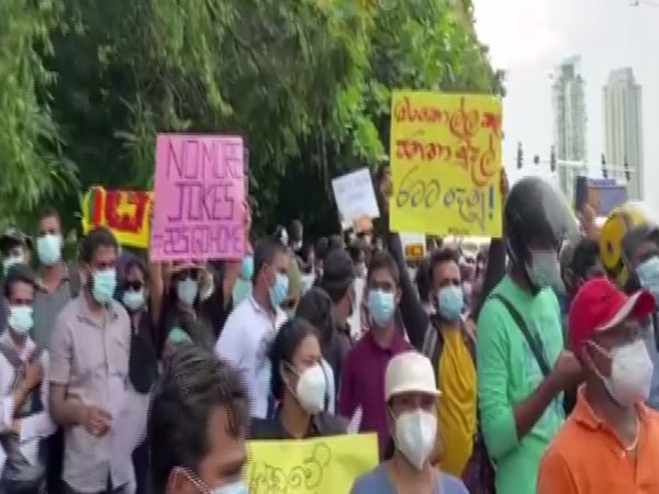 Protests outside Sri Lankan parliament