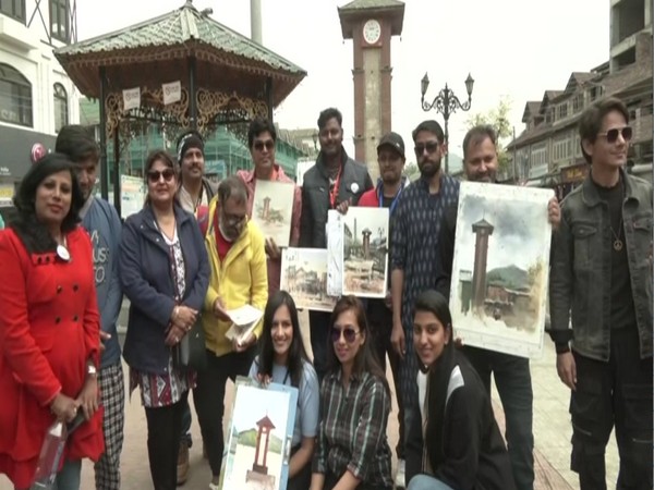 A group of artists who took part in Live Painting Event at Lal Chowk, Srinagar (Photo/ANI)