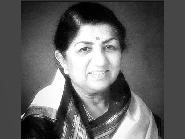 Late Lata Mangeshkar (Image source: Twitter)