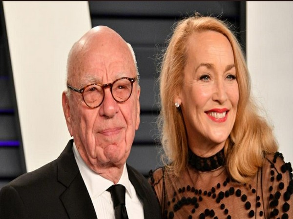 Jerry Hall and Rupert Murdoch(Image source: Twitter)