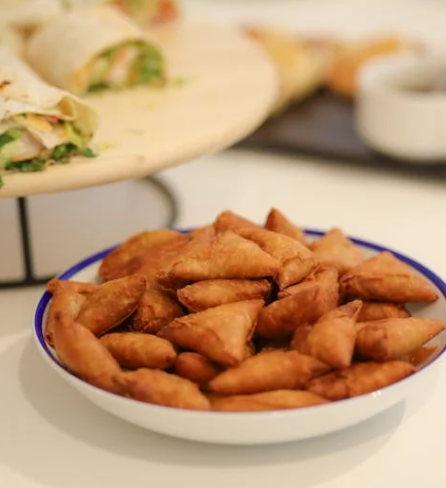 Gallery photo 2 of 5