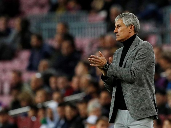 Barcelona manager Quique Setien.