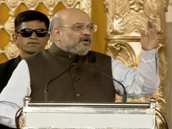 Union Home Minister Amit Shah addressing an event in Bengaluru on Saturday. photo/ANI