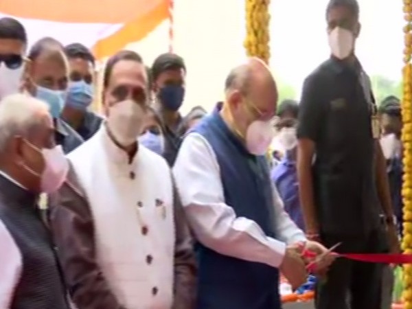 Union Home Minister Amit Shah inaugrates oxygen plant at Gujarat's Gandhinagar. (Photo/ ANI)