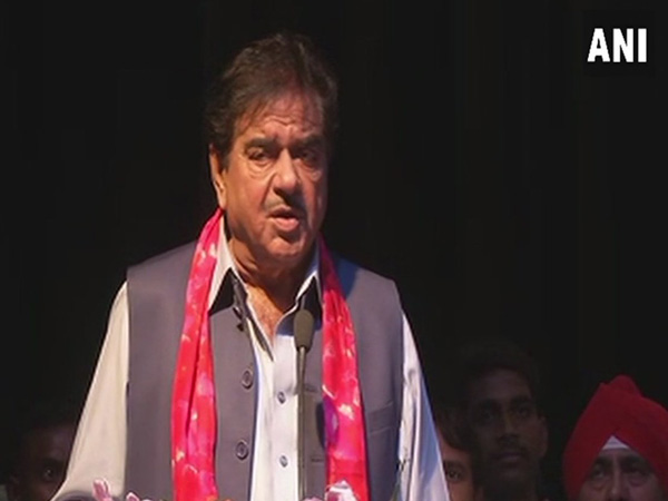 Actor-turned-politician Shatrughan Sinha (File photo)