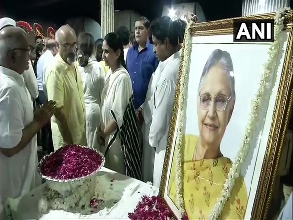 Sheila Dikshit cremated in Delhi