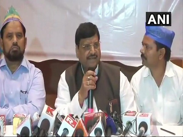 SP pari-'war' in dock as Shivpal says will contest polls under Netaji's leadership