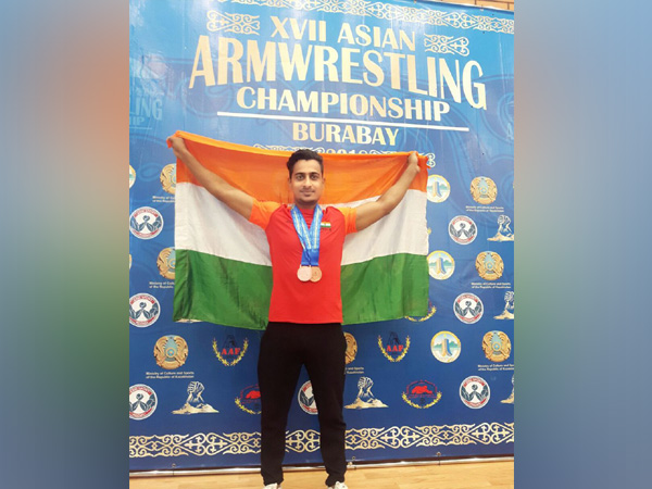 Para-athlete Shrimant Jha bags bronze at Asian Armwrestling C'ship