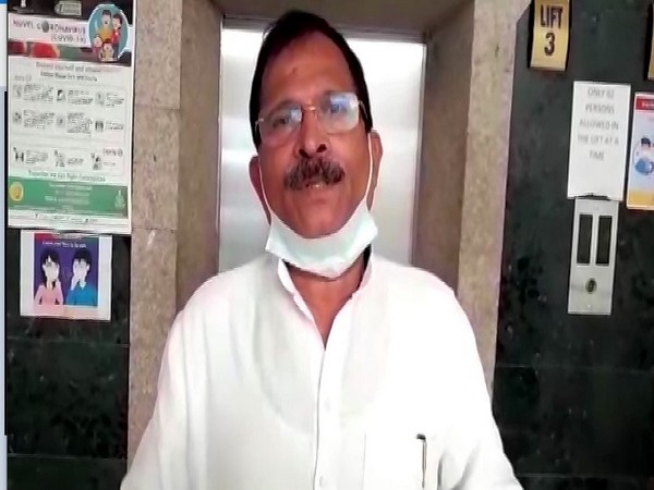 Union Defence MoS Shripad Naik speaking to reporters in Panaji, Goa on Thursday. Photo/ANI