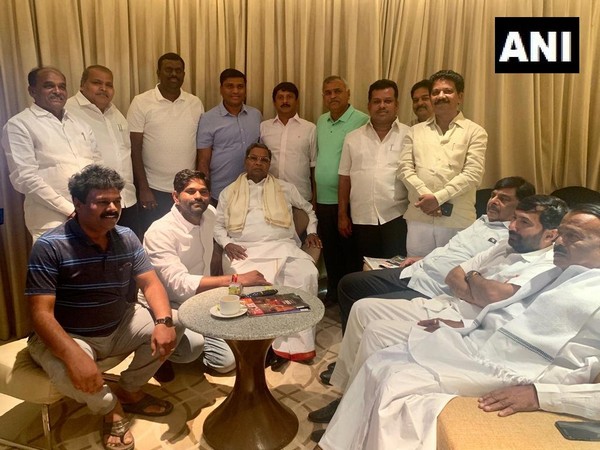 Congress legislative party leader Siddaramaiah meeting party MLAs in Bengaluru, Karnataka on Sunday.