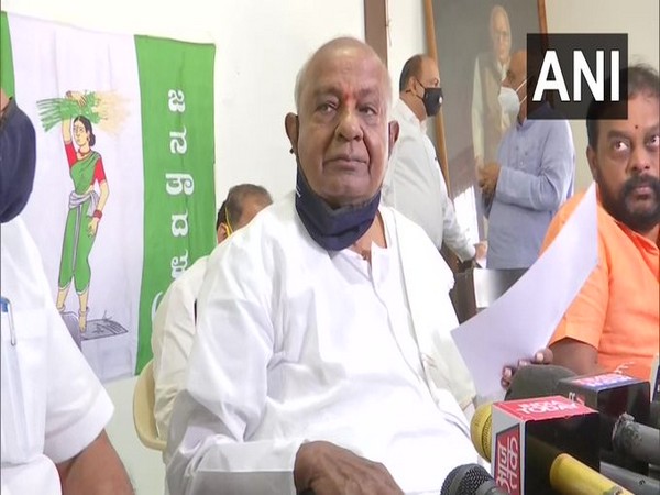 Former Chief Minister of Karnataka Siddaramaiah (Photo ANI)