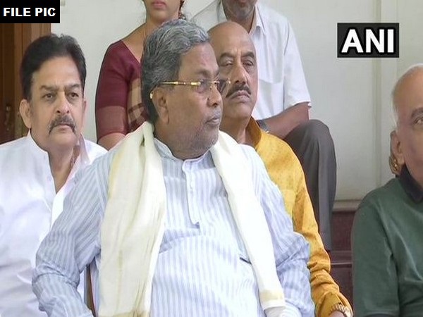 Former Karnataka Chief Minister Siddaramaiah (File photo/ANI)