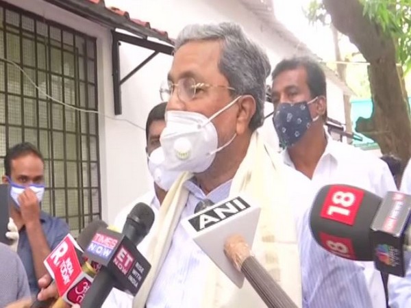 Former Karnataka Chief Minister and Congress leader Siddaramaiah speaking to media on Thursday. Photo/ANI