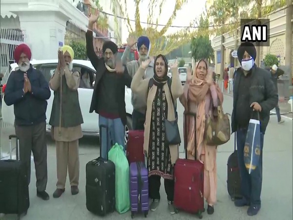 A Sikh Jatha from India is set to leave for Nankana Sahib in Pakistan on Friday on the occasion of Guru Nanak's 551st birth anniversary.