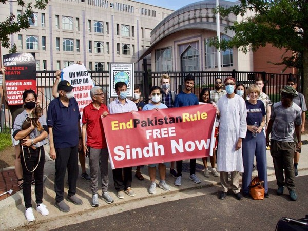 Sindh Foundation rally against human rights abuses by Pakistan in Washington. (ANI)