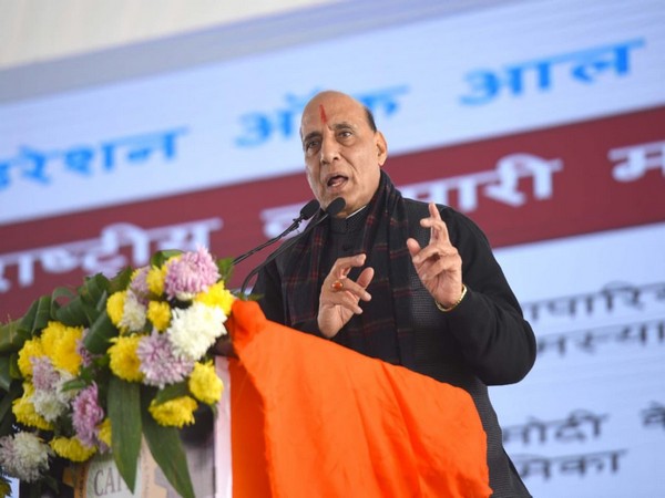 Union Minister Rajnath Singh addressing traders community at the National Traders Convention on Monday. (Photo credit: Singh's Twitter account)