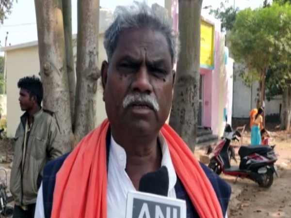 BJP MLA Sitaram Adivasi talking to ANI in Sheopur on Wednesday. photo/ANI