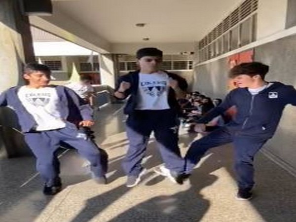 Three participants filming themselves while performing the 'Skullbreaker' challenge (Image source: Twitter)