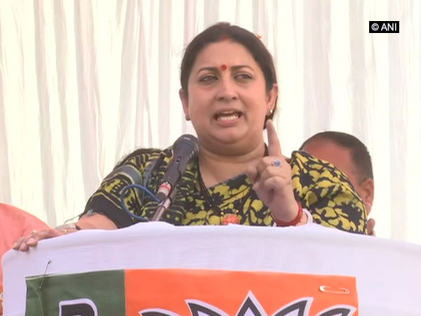 Smriti Irani addressing a public rally in Amethi. Photo/ANI