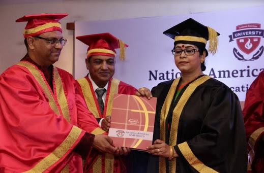 (L-R) Prof. Dr. Abhiram Kulshreshtha, Prof. Dr. N K Kapadia, Dr. Sohini Sastri
