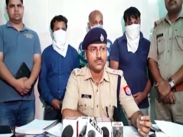 Sonam Kumar, Circle Officer (CO) Mahanagar speaking to reporters in Lucknow. Photo/ANI