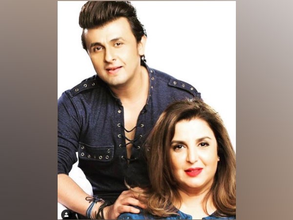 Filmmaker Farah Khan with singer Sonu Nigam (Image Source: Instagram)