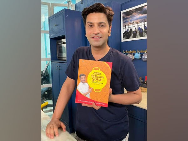 Saffola Mealmaker's Delicious Soya Cook Book curated by Chef Kunal Kapur