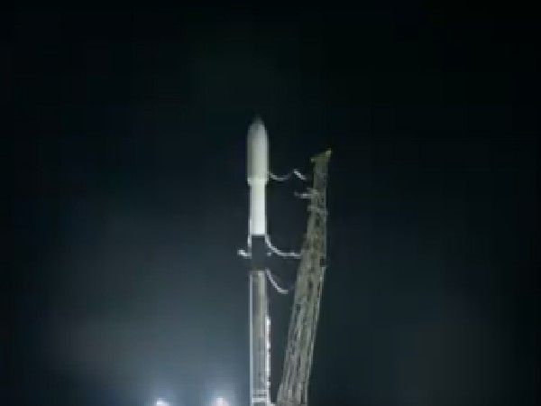 SpaceX says 52 Starlink satellites successfully launched into orbit (Photo Credit: Photo Grab from SpaceX Twitter)