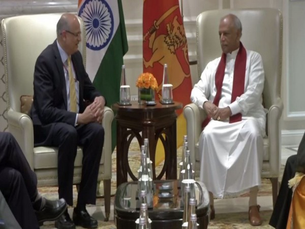 Foreign Secretary Vijay Gokhale and Sri Lankan Foreign Minister Dinesh Gunawardena (photo/ANI)
