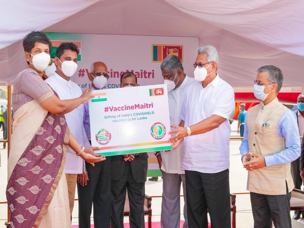 Sri Lankan President, Gotabaya Rajapaksa receiving 5 lakh coronavirus vaccine delivery consignment (Twitter/Gotabaya Rajapaksa)