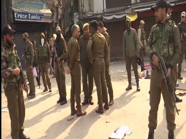 10 injured in a grenade attack in a market on Maulana Azad Road in Srinagar.