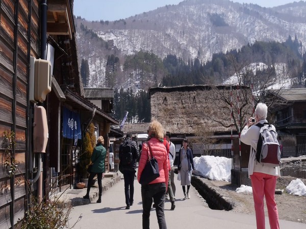 Shirakawa Village is very unique and offers a chance to glimpse to Japanese tradition and continuous effort of residents.