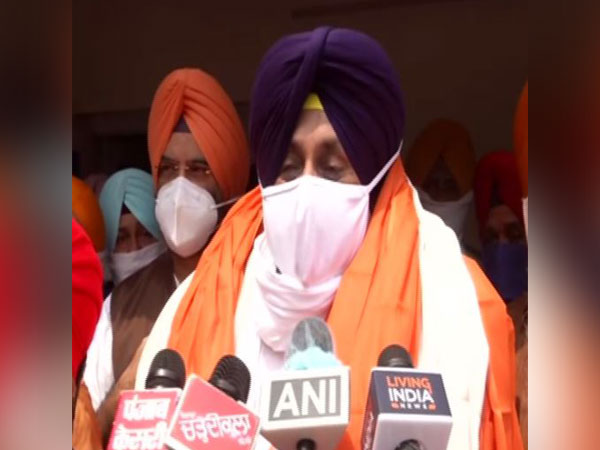 Shiromani Akali Dal President Sukhbir Singh Badal talking to reporters on Saturday over Agriculture reform bills.
