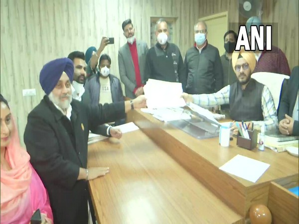 Sukhbir Singh Badal filing nomination papers from Jalalabad (Photo/ANI)